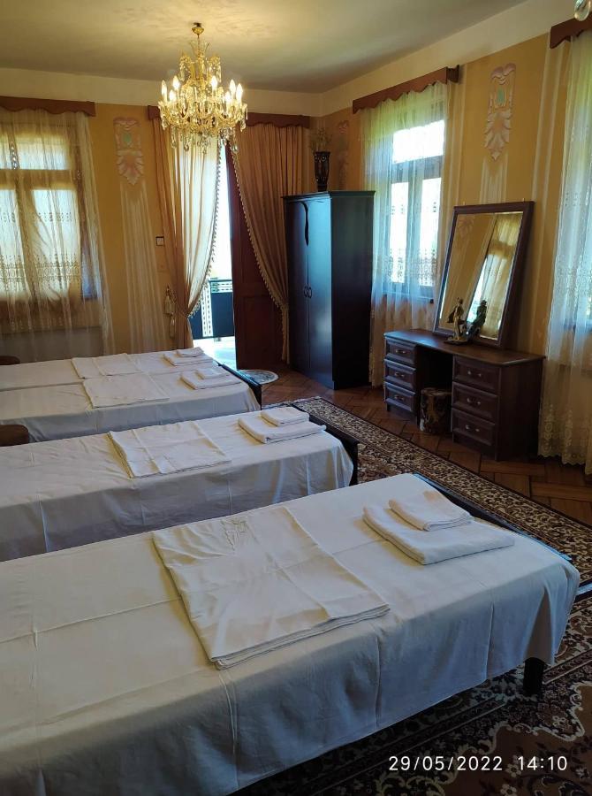 Guest House Teni Makhinjauri Εξωτερικό φωτογραφία